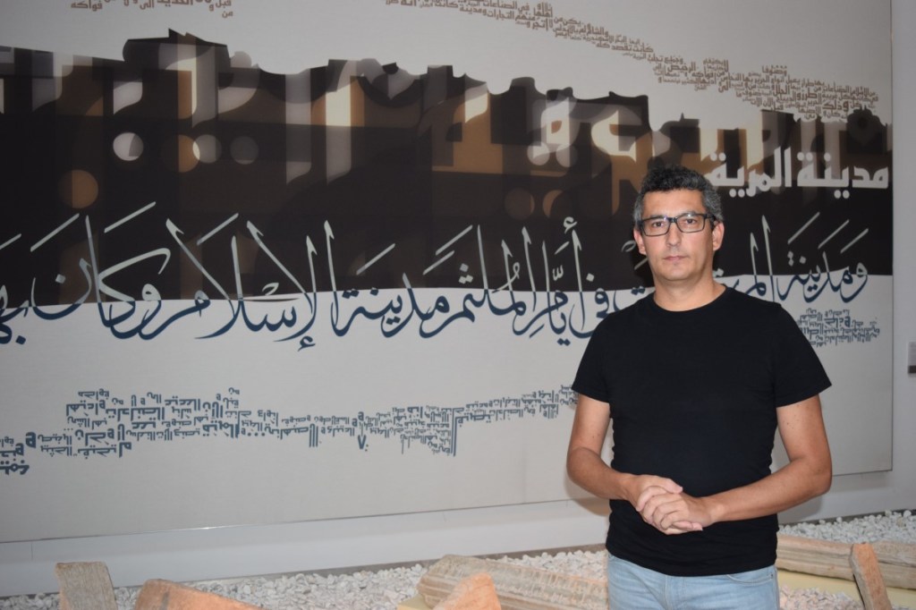 Arturo del Pino: «Para mí es prioritario hacer una exposición anual sobre materiales almerienses»