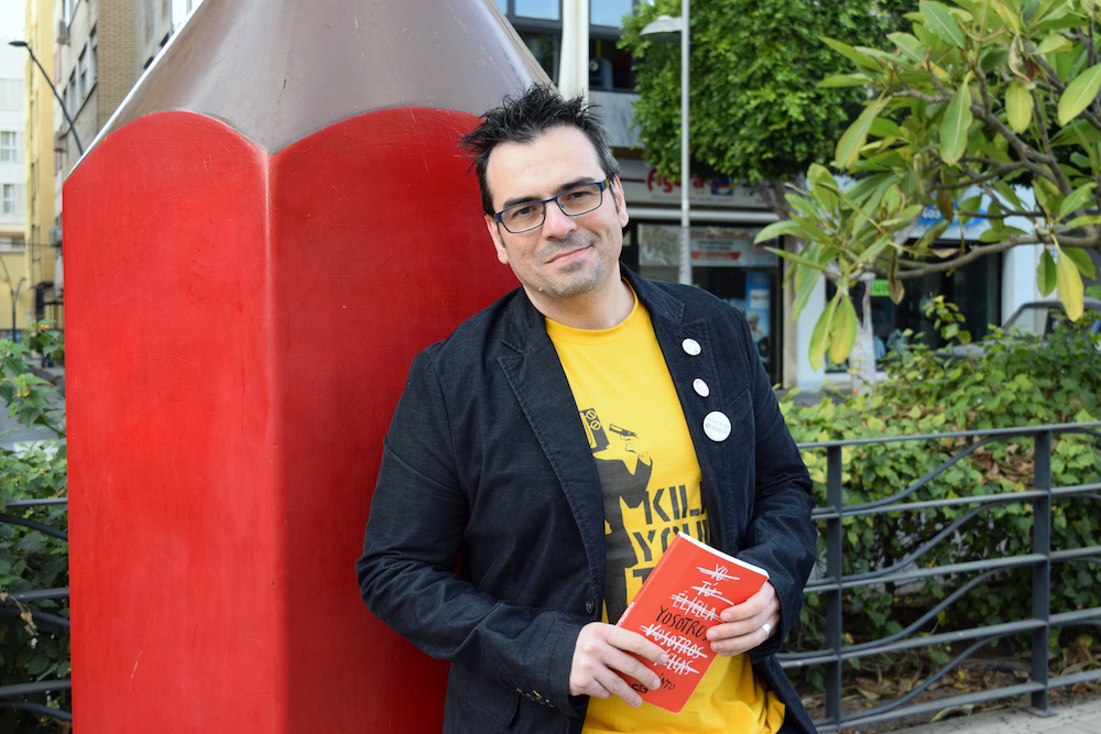 Raúl Quinto: «La poesía debe beber de todas las fuentes, porque se alimenta de la&nbsp;vida»
