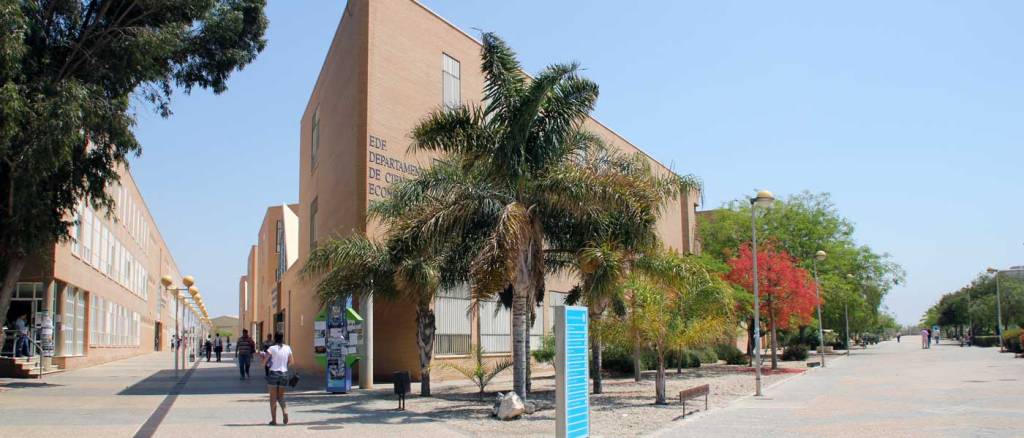 Facultad de Ciencias Económicas y Empresariales de la Universidad de Almería