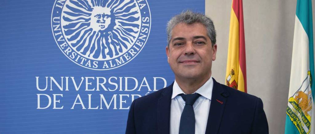 Carmelo Rodríguez, rector de la Universidad de Almería: «En investigación tenemos que ser más ambiciosos, seguir aportando recursos propios y captar externos con&nbsp;alianzas»