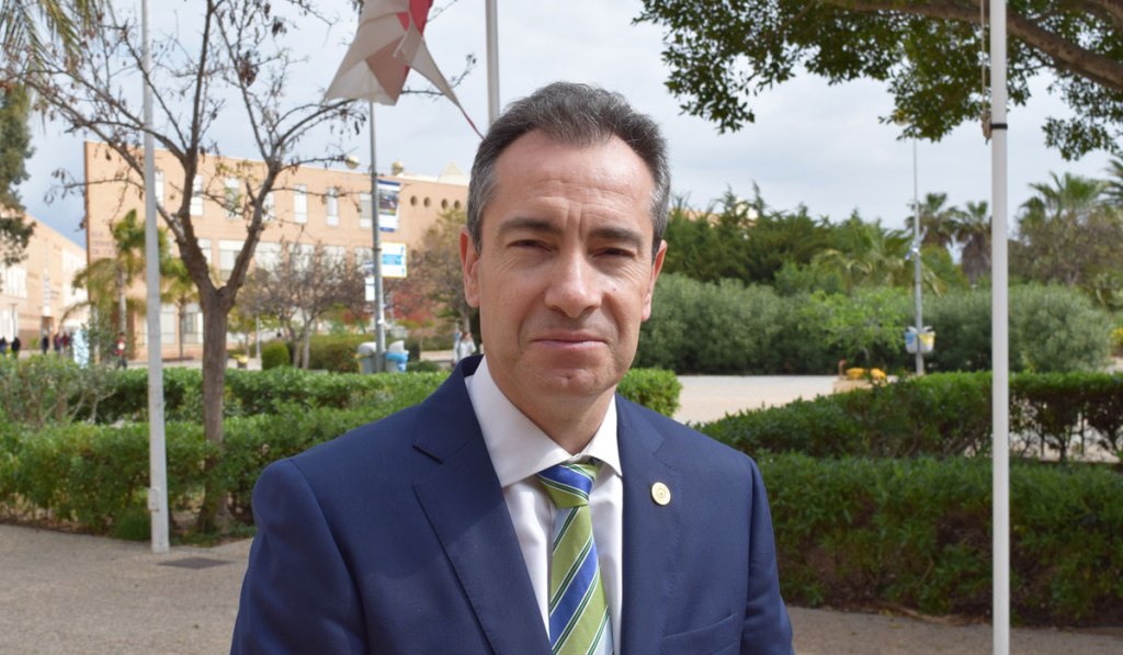 Jerónimo de Burgos: «Esta crisis ha tenido causas sanitarias y consecuencias económicas; por tanto, debemos recuperar la normalidad sanitaria para que la actividad económica pueda desarrollarse&nbsp;fluidamente»