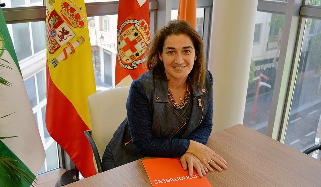 Ana Moreno: «Las ayudas tendrían que ser directas a las empresas, que son las que pueden generar actividad una vez se acabe con esta crisis de oferta y demanda ocasionada coyunturalmente por el&nbsp;COVID-19»